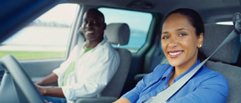a couple enjoys teh enefits of automotive  window tinting